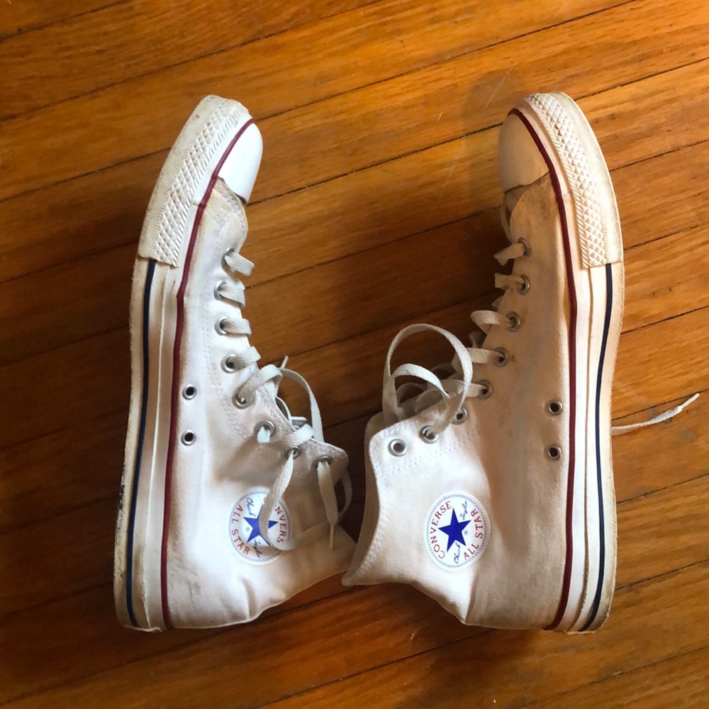 Men’s White Converse All Star Chucks
